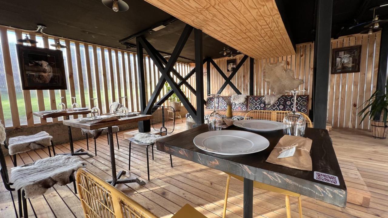 Hostal Boutique Factoria Patagonia Puerto Natales Ngoại thất bức ảnh