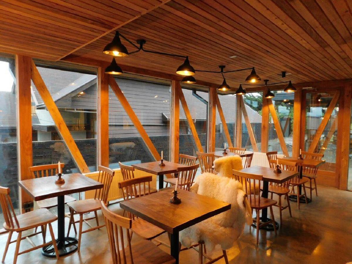 Hostal Boutique Factoria Patagonia Puerto Natales Ngoại thất bức ảnh